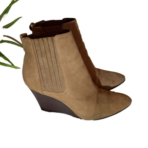 Sam Edelman Shoes - Sam Edelman Gillian Wedge Leather Booties 9.5
